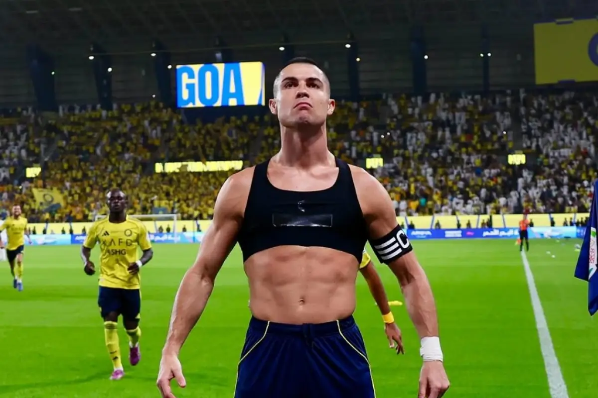 CR7 invierte en WOW FC., Redes sociales de Cristiano Ronaldo.