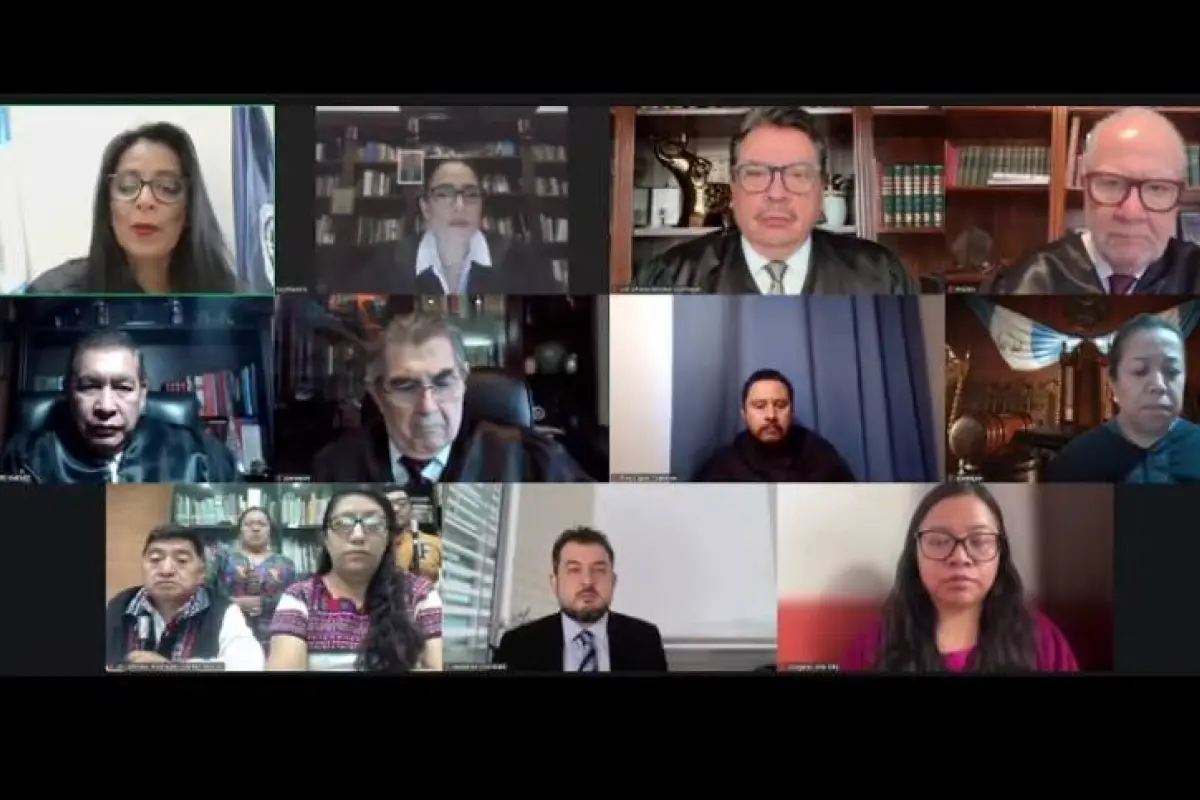 Vista pública en Corte de Constitucionalidad promovida por 48 Cantones de Totonicapán., CC