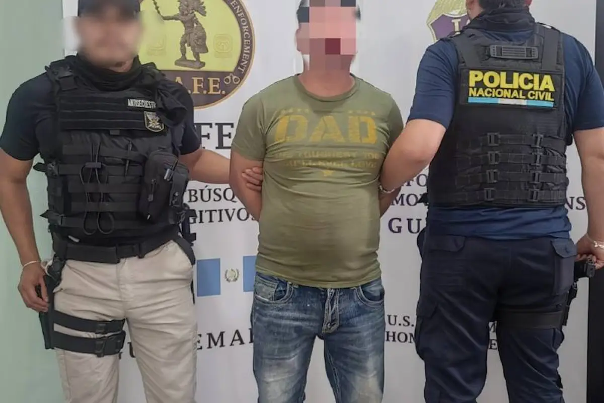 Cuatro guatemaltecos retornados fueron detenidos el jueves 27 de noviembre de 2025., PNC