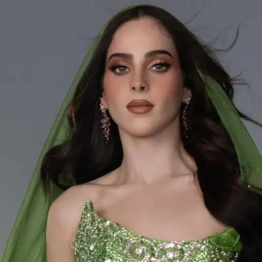 Fátima Bosch ,Facebook