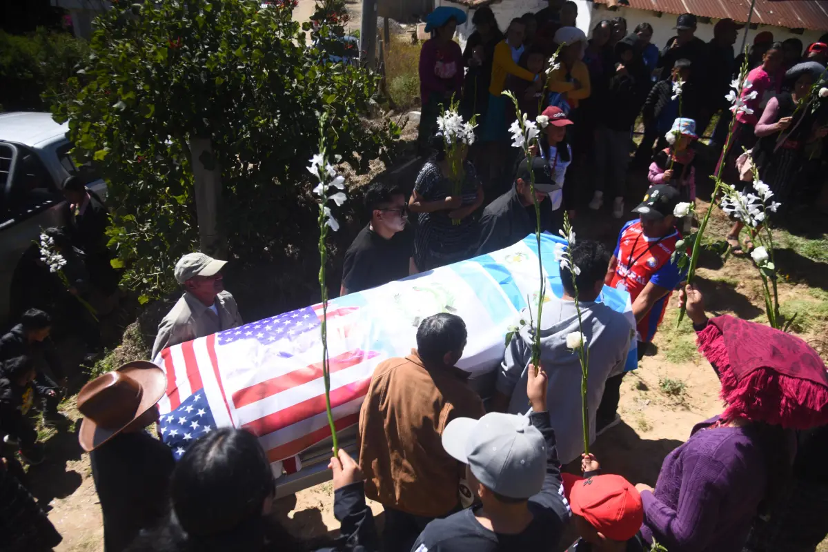 Funeral de María Florinda Ríos Pérez, migrante guatemalteca fallecida en Estados Unidos., Omar Solís/Emisoras Unidas