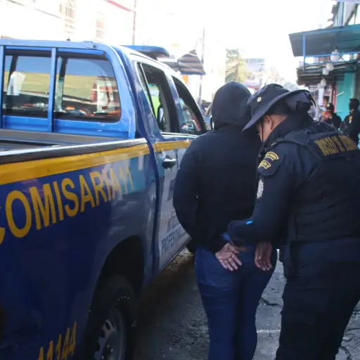 La mujer detenida es requerida por la justicia de Sololá. ,PNC de Guatemala.