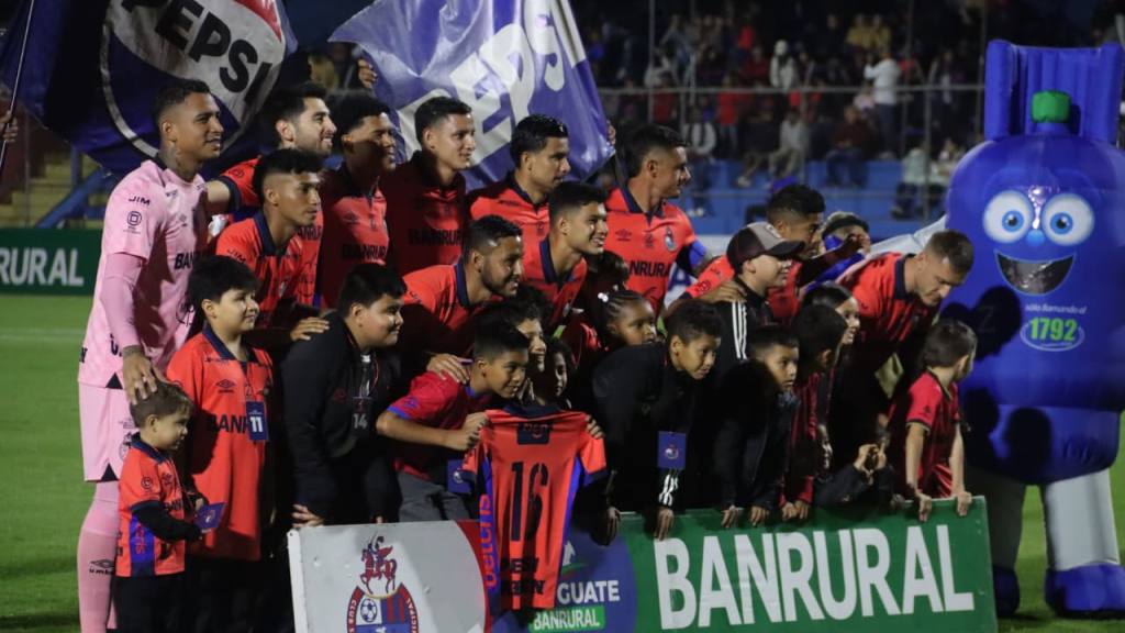 Partido entre Municipal vs. Antigua - Jornada 21 Apertura 2025 | Alex Meoño