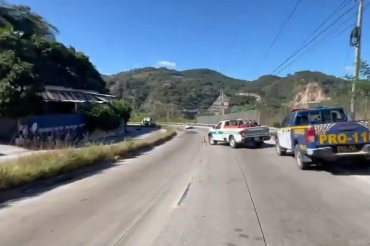 Autoridades viales regulan el tránsito en el kilómetro 31 de ruta al Atlántico., Captura de pantalla.