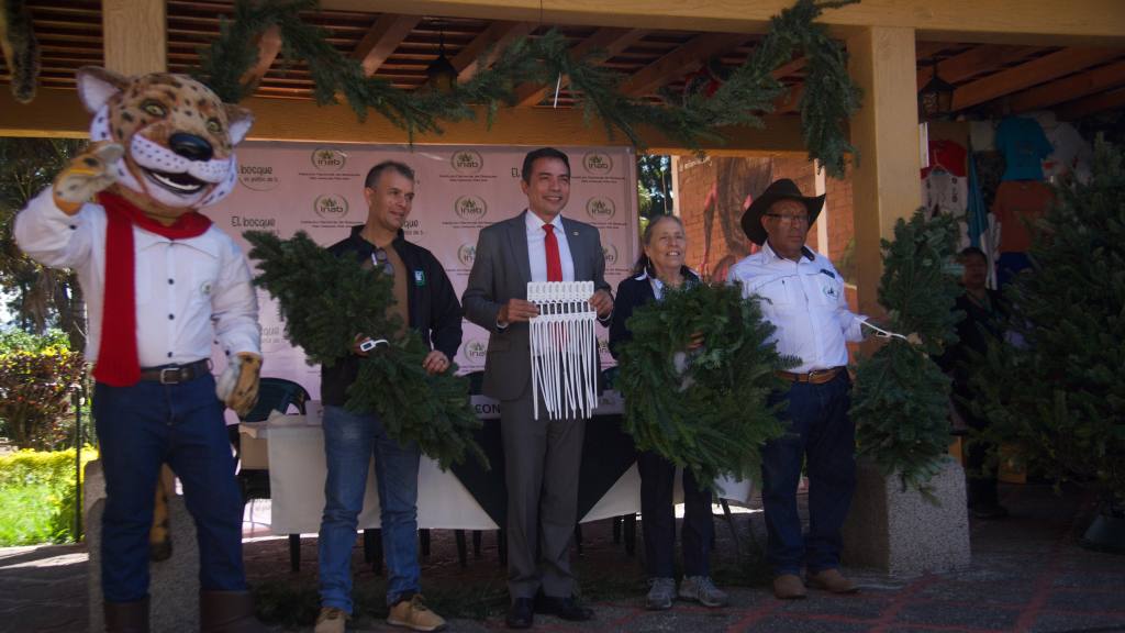 Inauguran las Ferias del Pinabete 2025 | Omar Solís/EU