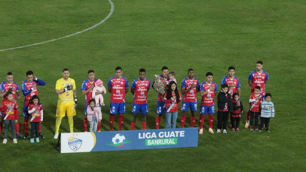 Apertura 2025: Xelajú vs. Cobán Imperial  | Wilber Colloy 