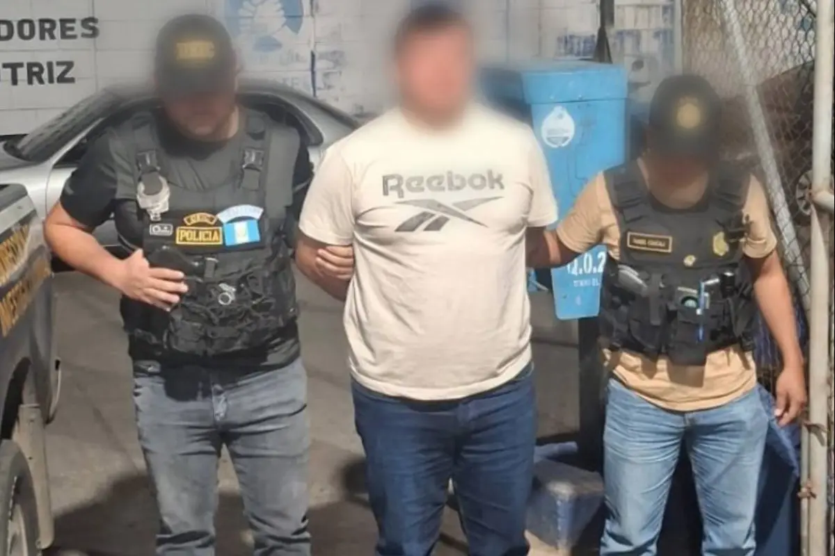 Juan R., agente de la Policía Nacional Civil , Foto MP