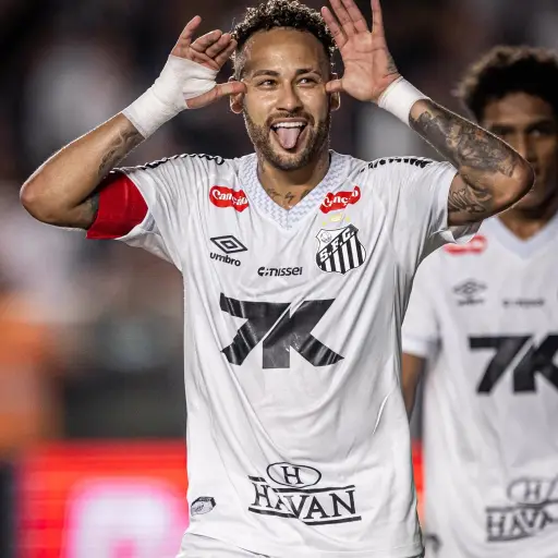 Neymar celebra el gol que saca al Santos FC de la zona de descenso - Santos FC