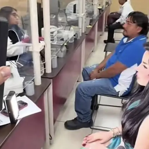 Influencer Sol León  ,Capturan de pantalla video de X.