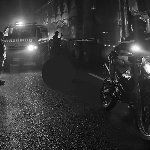 Llavero de motorista fallecido. ,Redes sociales.