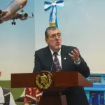 Presidente de Guatemala descarta la instalación de bases militares de EE.UU. en el paíst