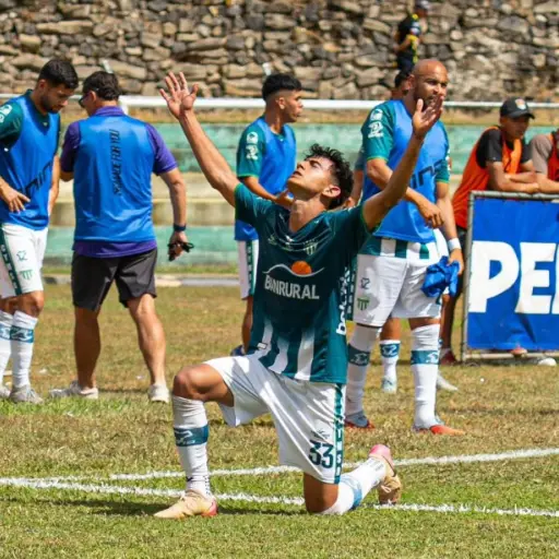 Héctor Prillwitz fue el autor de la victoria de Antigua sobre Aurora