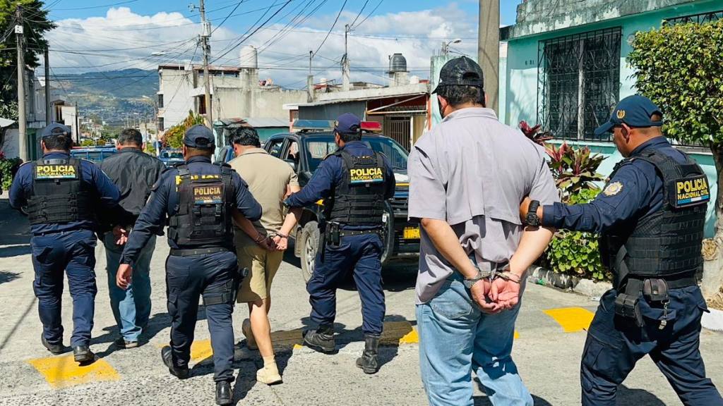 Capturan a supuestos sicarios tras balacera en Villa Nueva | PNC de Guatemala