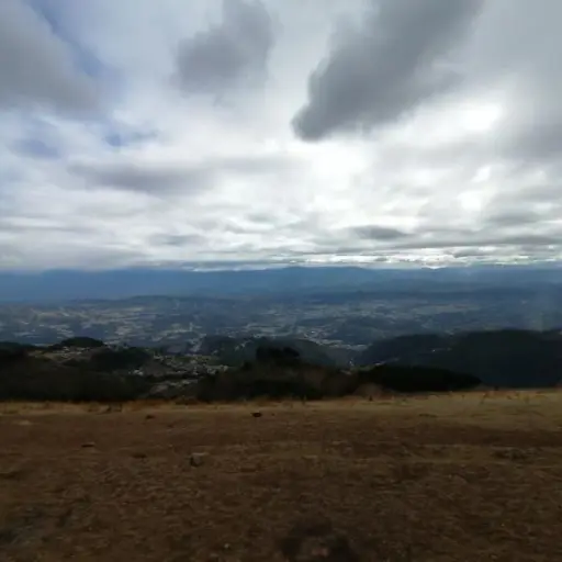 Las autoridades recomendaron abrigarse adecuadamente y proteger a los niños y personas mayores ante los cambios de temperaturas. ,Foto MAGA