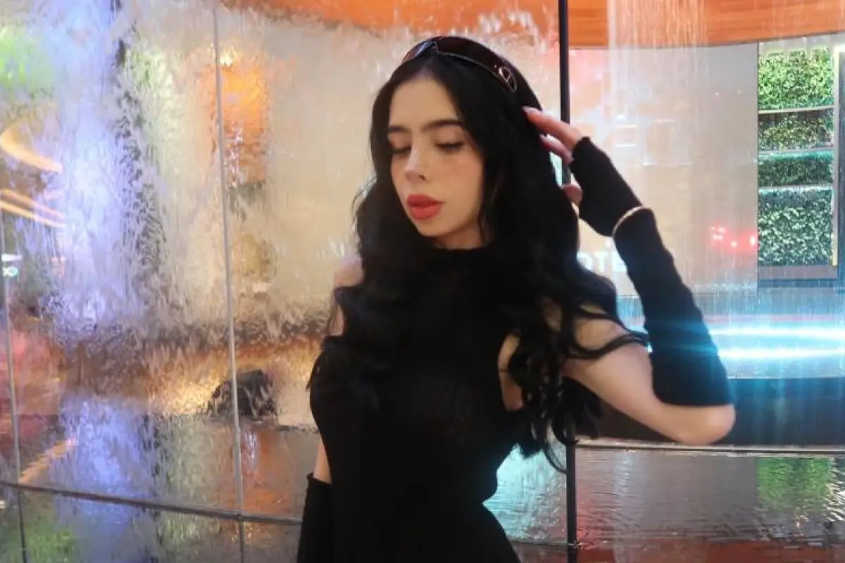 Niña fresa fotos concierto Bad Bunny, Instagram