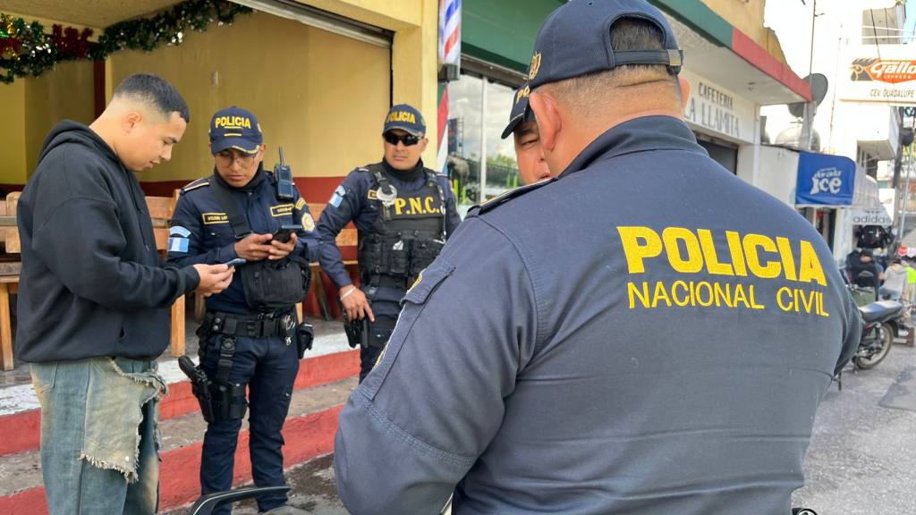 PNC identifica a 153 personas en operativos de prevención | PNC de Guatemala