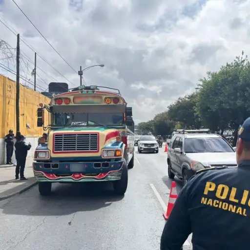 asaltos en buses / seguridad de PNC