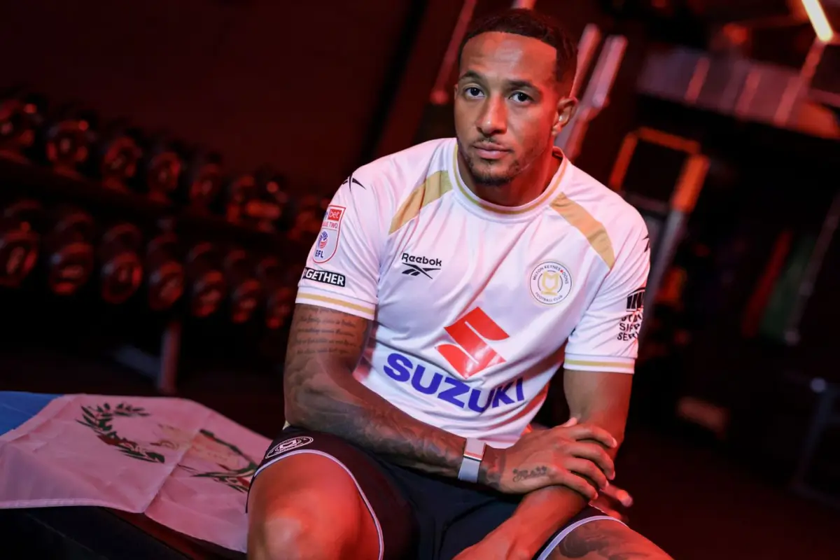 Nathaniel Méndez-Laing, jugador del MK Dons y seleccionado guatemalteco - MK Dons