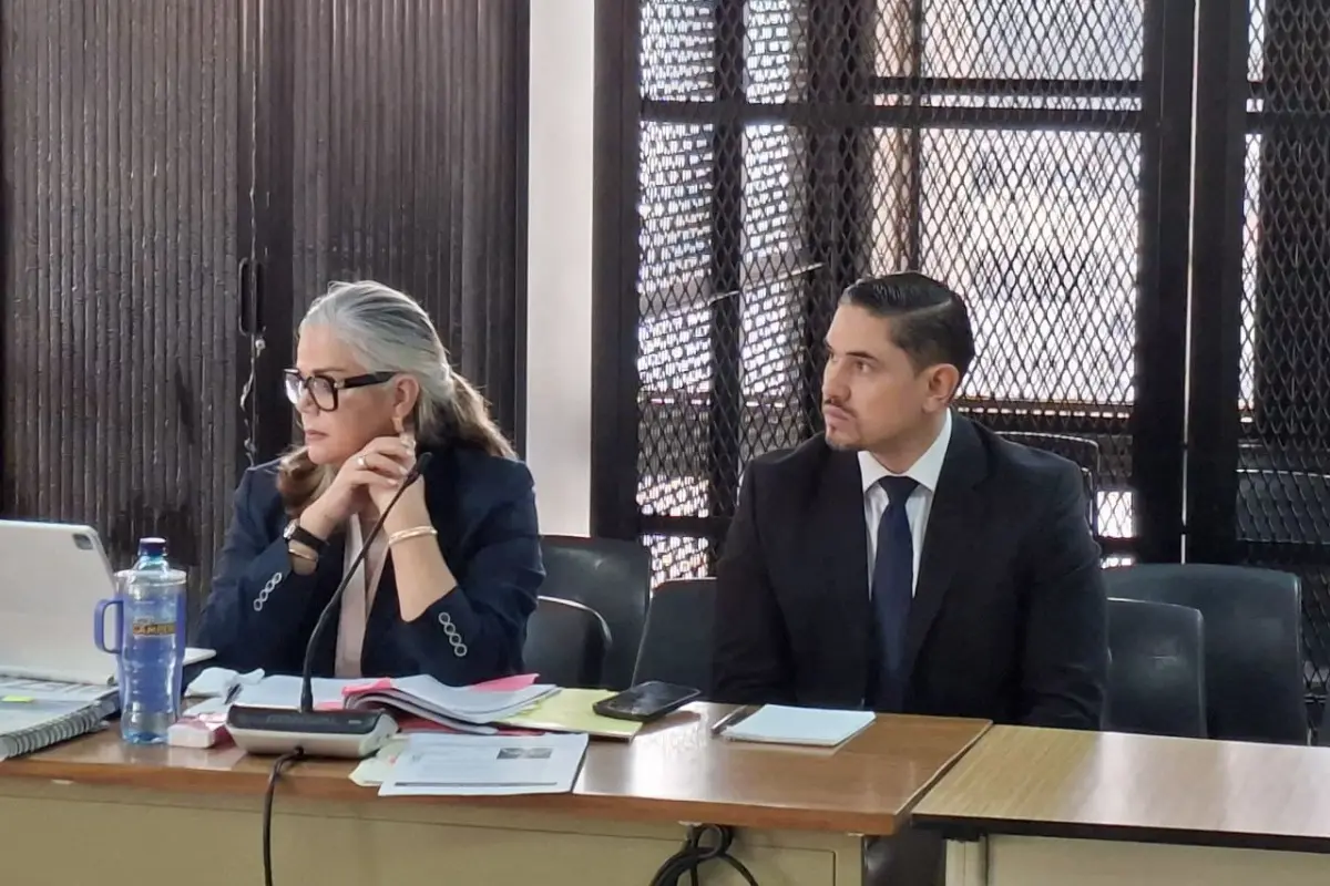 El exviceministro de Gobernación, Carlos García Rubio, en el inicio del juicio en su contra por estar implicado en la muerte del jefe legal del Congreso., Ángel Oliva/EU