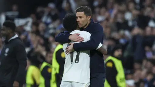 La plantilla del Real Madrid sale a respaldar a Xabi Alonso