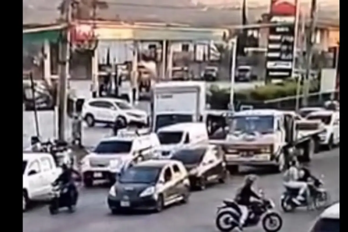 Autoridades reportaron fuerte congestionamiento en ruta al Atlántico, en el sentido hacia El Progreso., Captura de pantalla.