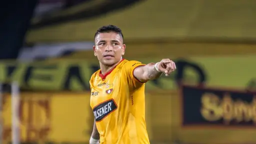 Luto en Ecuador por asesinato del jugador Mario Pineida