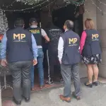 Capturan a policías señalados de solicitar sobornos en la capitalt