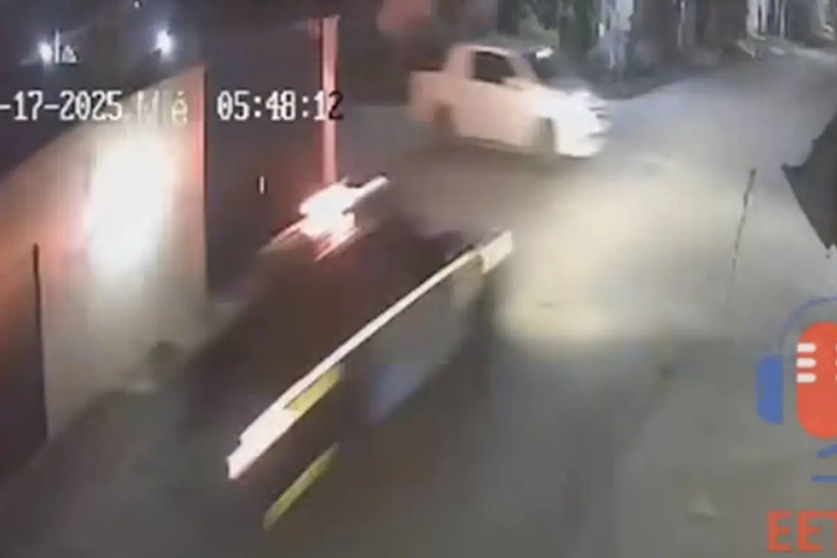 Patrulla de la PNC colisiona a alta velocidad., Capturan de pantalla video de Facebook.