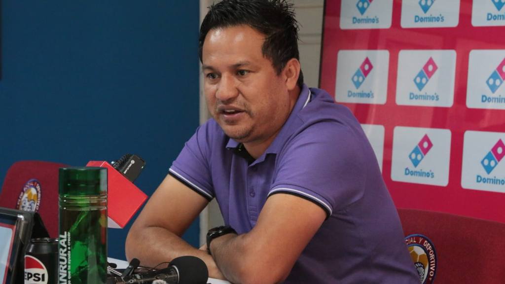 Amarini Villatoro se despide de Xelajú | Wilber Colloy