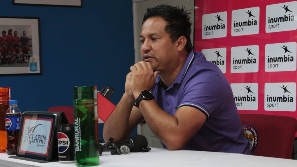 Amarini Villatoro se despide de Xelajú | Wilber Colloy