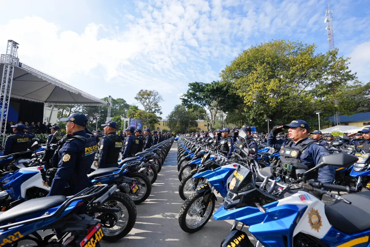 Los vehículos serán puestos de inmediato al servicio de la población., Foto Ministerio de Gobernación