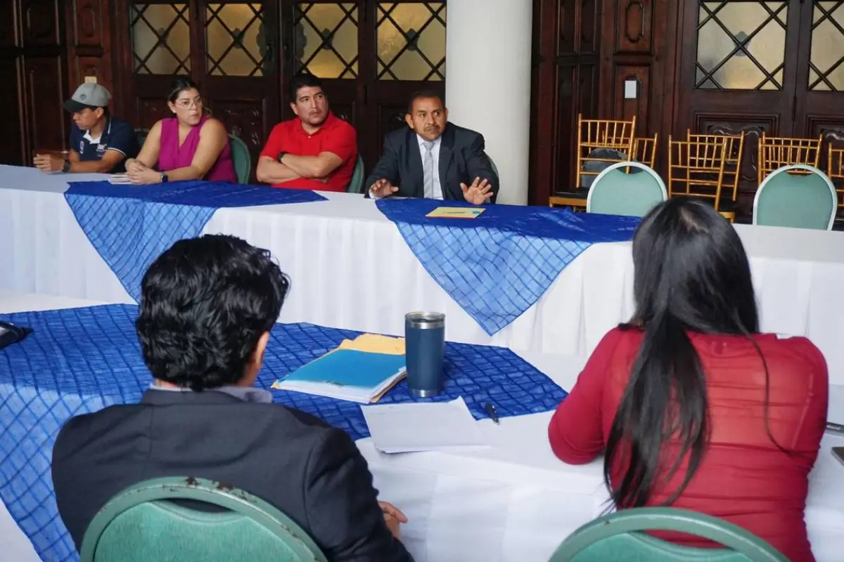 El pasado 2 de diciembre dieron inicio las mesas de trabajo para construir la nueva Ley General de Transporte Terrestre., Gobierno de Guatemala