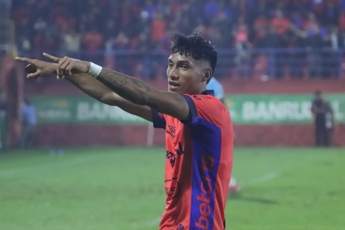 Rudy Muñoz en celebración ante Deportivo Achuapa