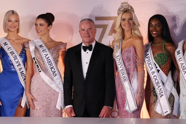 Giran nueva orden de captura contra Raúl Rocha, dueño de Miss Universo