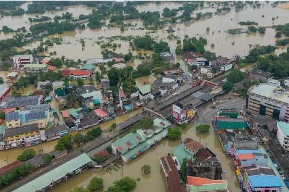 Efectos del paso del ciclón Ditwah en Sri Lanka., Asia News