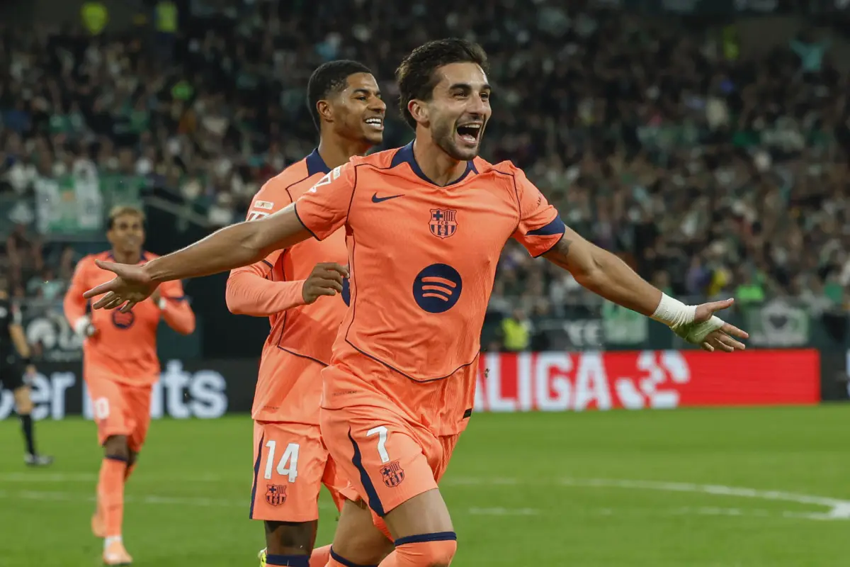 Celebración de Ferran Torres ante el Real Betis - EFE