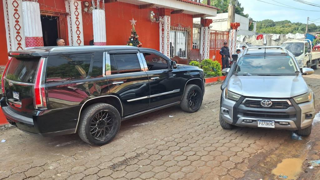 Decomisan fuerte arsenal durante allanamiento en Escuintla | PNC de Guatemala