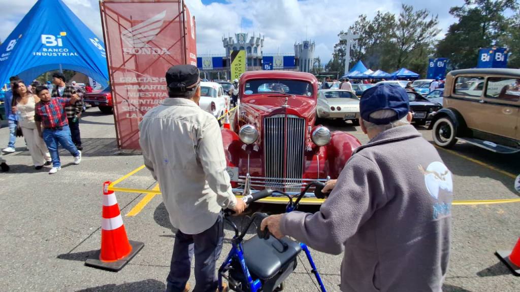 El Rock de los Carros celebra su 19 aniversario con exposición | Álex Meoño