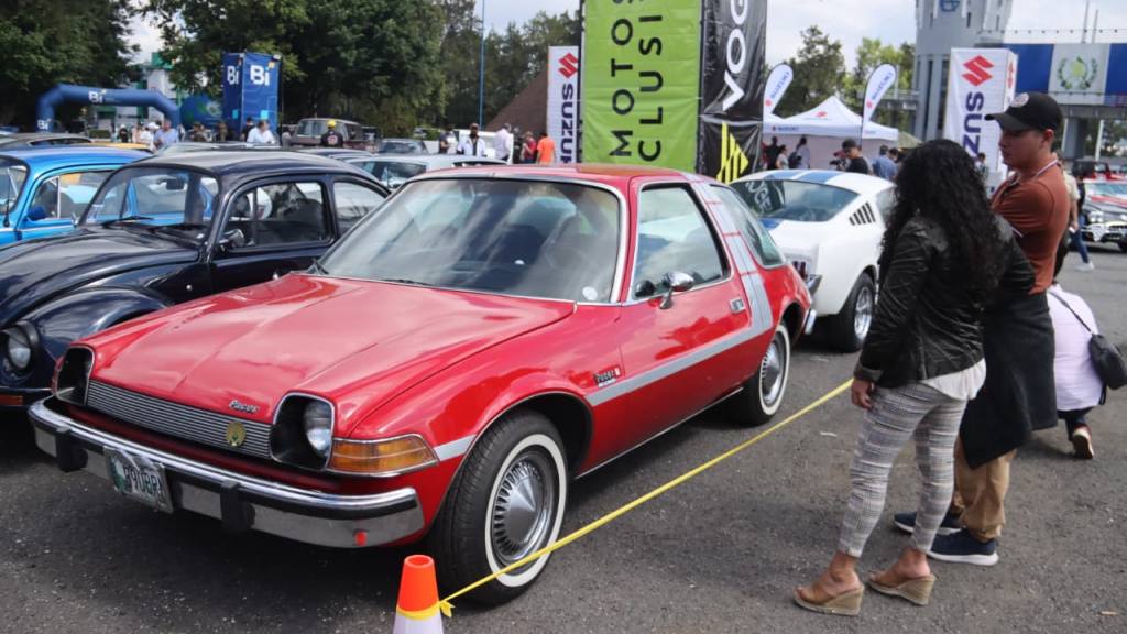 Más de 150 carros de diferentes categorías fueron parte de la exposición. | Álex Meoño