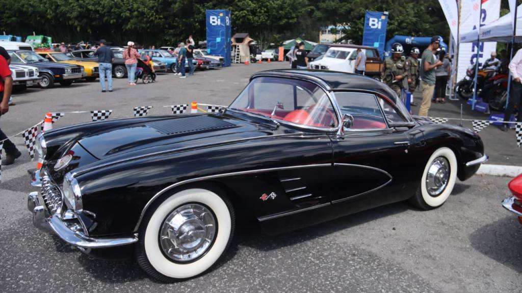 Más de 150 carros de diferentes categorías fueron parte de la exposición. | Álex Meoño