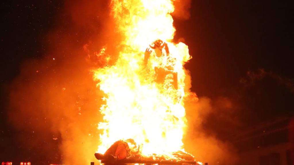 Quema del Diablo: Envían mensaje desde Antigua Guatemala | Álex Meoño