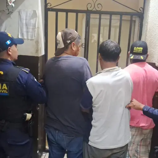 Tres presuntos robafurgones fueron capturados en Palín, Escuintla. ,PNC