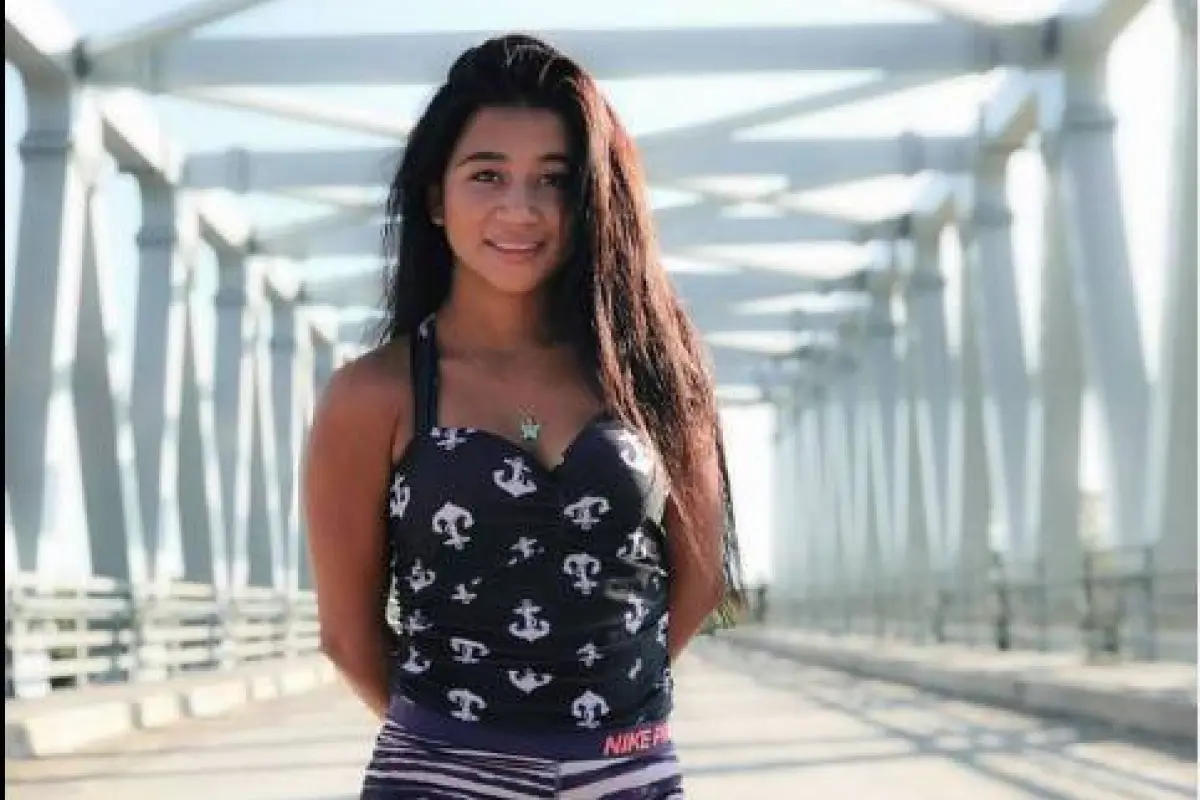 Esme La Chapina, Facebook