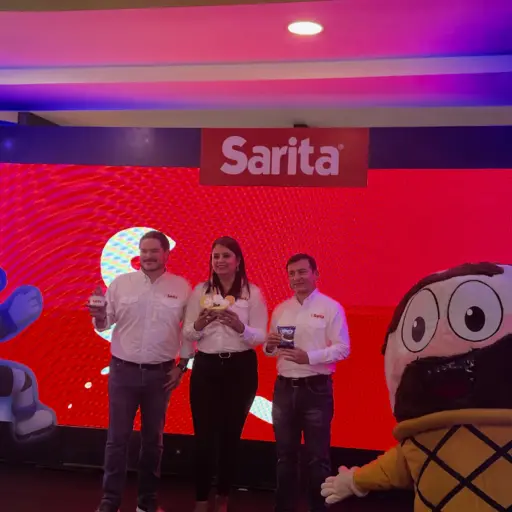 Helados Sarita ,Cortesía