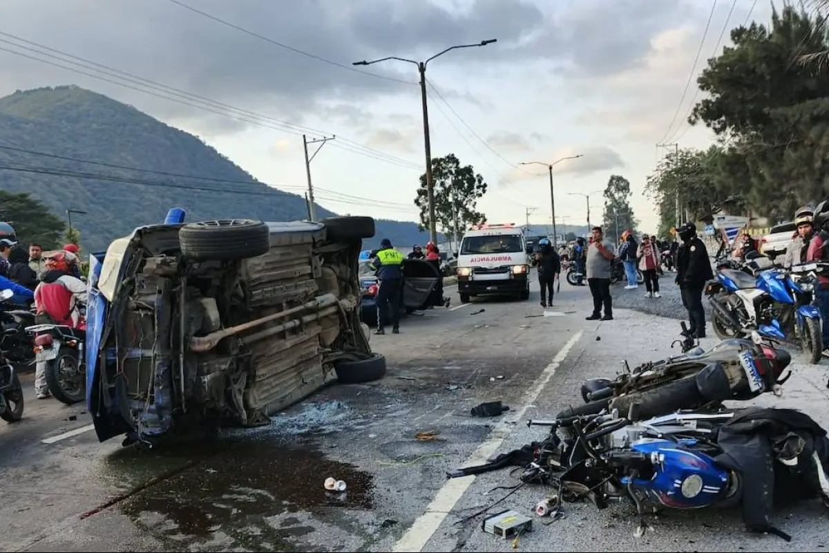 accidente múltiple en Amatitlán