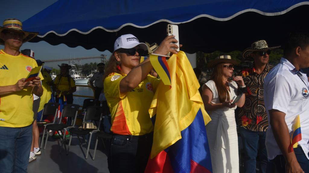 Buque Escuela ARC Gloria de la Armada de Colombia atraca en Guatemala | Omar Solís/EU