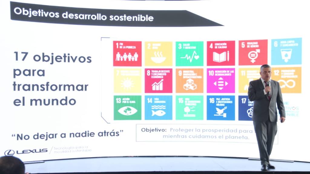 Lexus reafirma su liderazgo en el lujo electrificado en Guatemala  | Alejandro Meoño