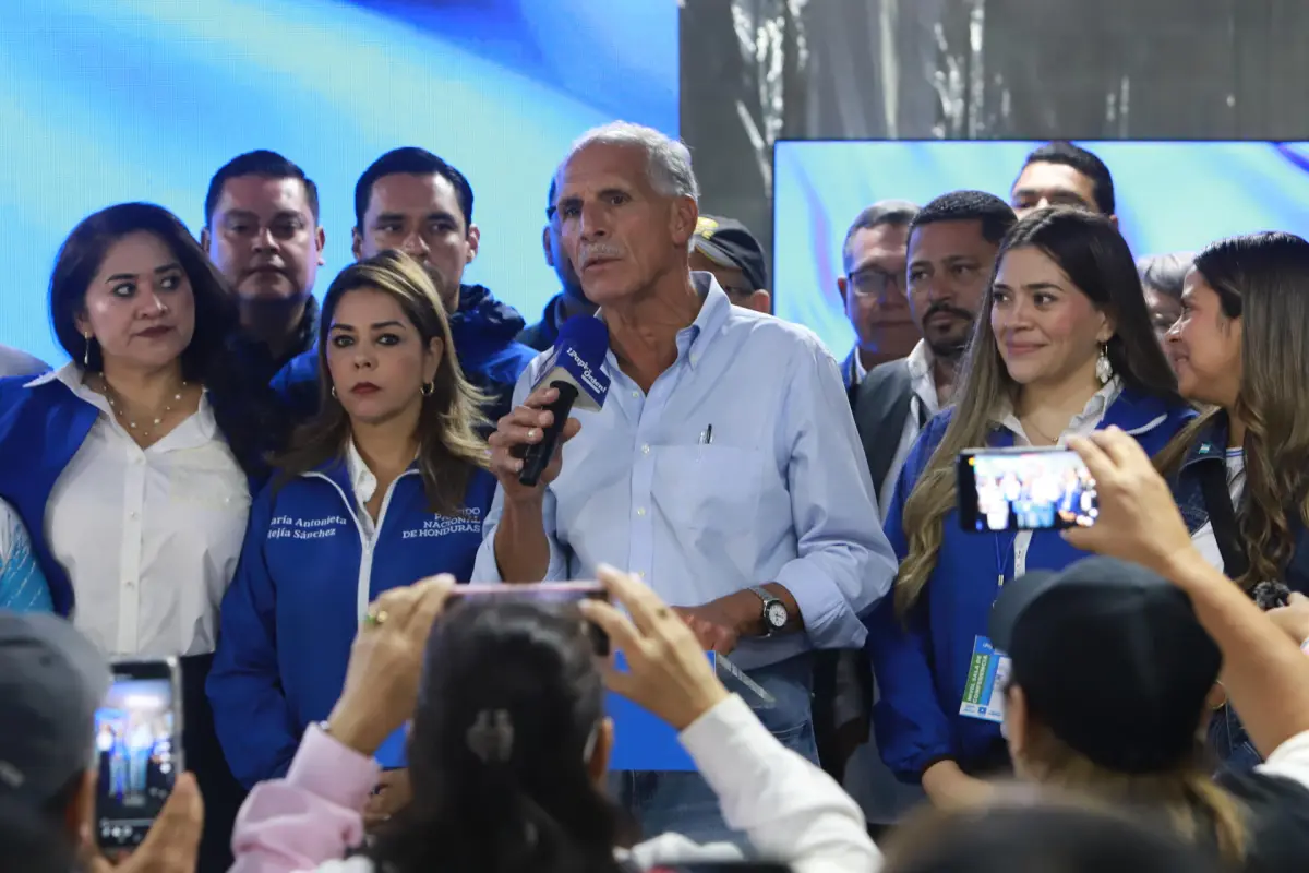 Nasry Asfura, del conservador Partido Nacional, EFE