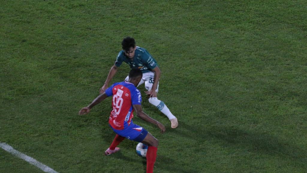 Apertura 2025: Xelajú vs. Antigua | Wilber Colloy