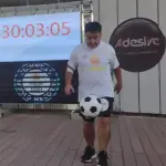 Ricardinho aspira a superar su récord Guinness de 49 horas con el balón en el aire